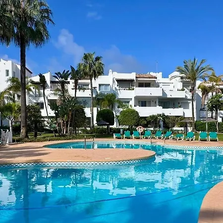 Elegant With Spectacular Garden And Pool In Costalita Apartmán *