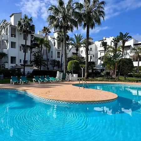 Elegant With Spectacular Garden And Pool In Costalita Lejlighed Estepona